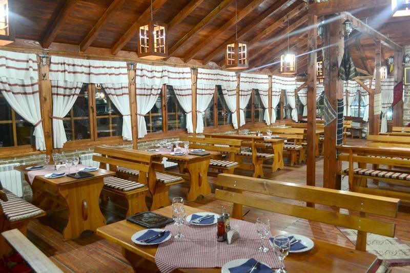 Etno Restoran Ranc Motel Radibus ภายนอก รูปภาพ