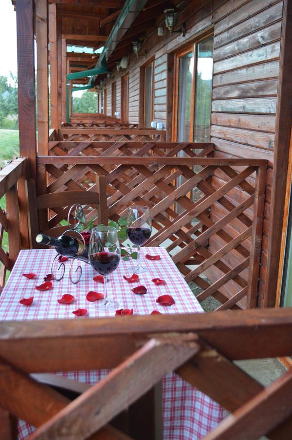 Etno Restoran Ranc Motel Radibus ภายนอก รูปภาพ