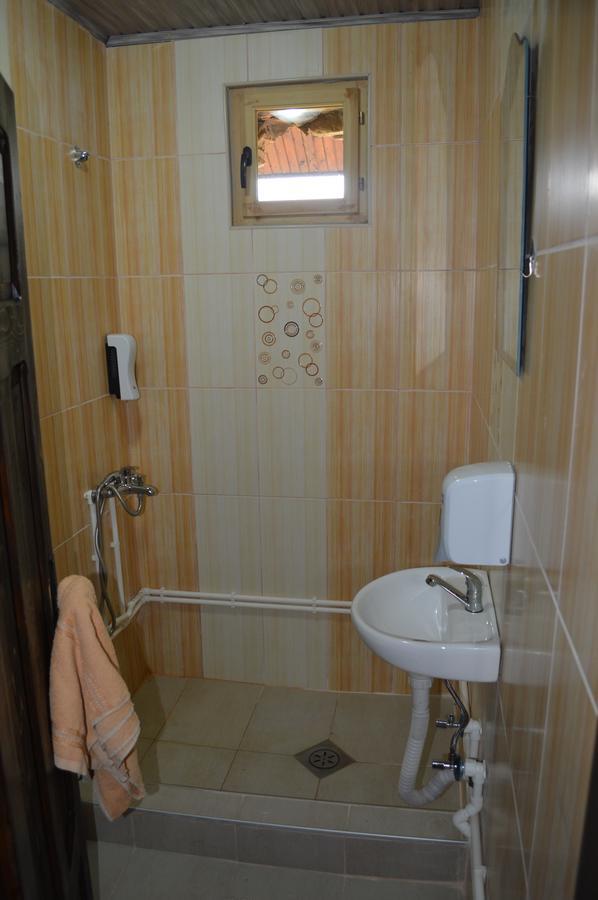 Etno Restoran Ranc Motel Radibus ภายนอก รูปภาพ